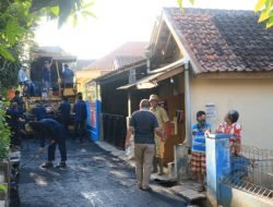 Hotmix Jalan Desa Situraja Utara Tembus Rp 300 Juta