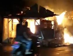 Warung Kopi di Tanjungsari Dilalap Sijago Merah