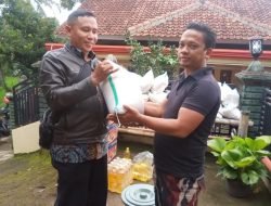 Warga Terdampak Pergerakan Tanah Di Desa Mekar Rahayu Dapatkan Bantuan Logistik