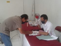 Terdampak Covid-19, 166 KK di Kelurahan Pasanggrahan Baru Terima BLT Non DTKS