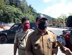Bagikan Ribuan Masker, Forkopimcam Sumedang Selatan, Ajak Semua Masyarakat Bermasker
