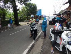 MCCC Kembali Gelar Operasi Masker Bagi Pengendara dan Warga