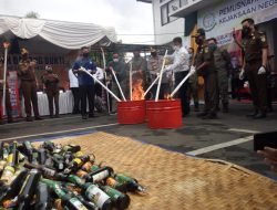 Kejari Sumedang Musnahkan, Ratusan Gram Narkoba dan Miras