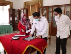 Dikritisi Terkait Dana PEN, Begini Penjelasan Bupati Sumedang