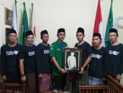 Bangun Kemandirian Ekonomi Organisi, GP Ansor Paseh Produksi Lukisan Cermin