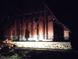 Diterjang Angin Kencang, Atap Gedung Geo Theater di Rancakalong Ambruk