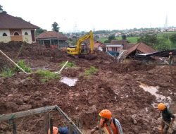 Satu Korban Kembali Ditemukan, Total Meninggal Dunia Akibat Longsor di Sumedang Menjadi 16 Orang