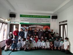 Dibulan Berkah, Yayasan Ikhsan Rasa Tunggal dan Tim Eksplor Lawang Geni Berikan Bansos ke Anak Yatim