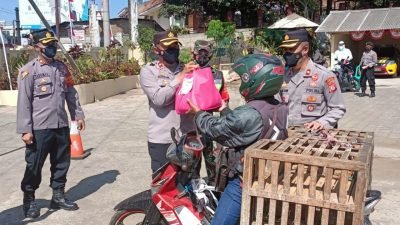 Polres Sumedang, Terus Melakukan Swab Antigen Gratis Terhadap Pengguna Jalan