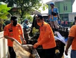 Kurangi Resiko Bencana, BPBD Sumedang dan Lintas Sektoral Gelar Aksi Bersih Sampah Sungai