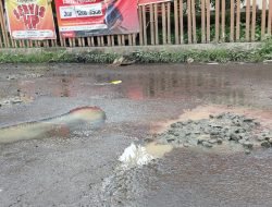 Pas Ditengah Jalan, Jaringan PDAM Bocor Dibiarkan?