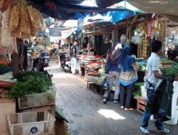 Harga Cabai di Pasar Sumedang Kota Tembus 100 Ribu Perkilogram