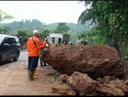 Tanah Tebing Rapuh, Cadas Pangeran Longsor