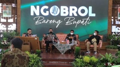 Talkshow Ngobrol Bareng Bupati dan Sekda Sumedang di Pendopo Rumah Dinas Bupati Blora, Selasa (18/1/2022)