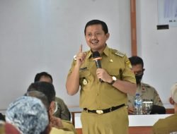 Para Pelayan Masyarakat Harus Berikan Pelayanan yang Baik Untuk Menyelenggarakan Pemerintahan