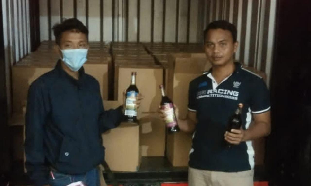 Operasi Cipta Kondisi, Polres Sumedang Amankan Seribu Botol Miras di Jatinangor