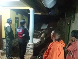 Akibat Curah Hujan Tinggi Terjadi Longsor di Beberapa Wilayah di Sumedang