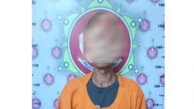 UJ (43) pelaku pencurian motor yang ditinggal pemiliknya saat bertani di sawah, Kamis (17/3/2022).