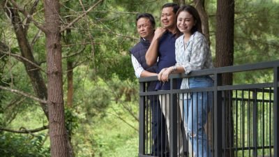 Teh Oca Enjoy Nikmati Wisata Jatigede