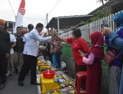 Peringatan HUT ke-77 RI,Bupati Sumedang Botram Bersama Warga Gang Ita