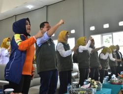 Peringati HUT RI ke 77, Jabar Bergerak Serahkan Rumah Romantis