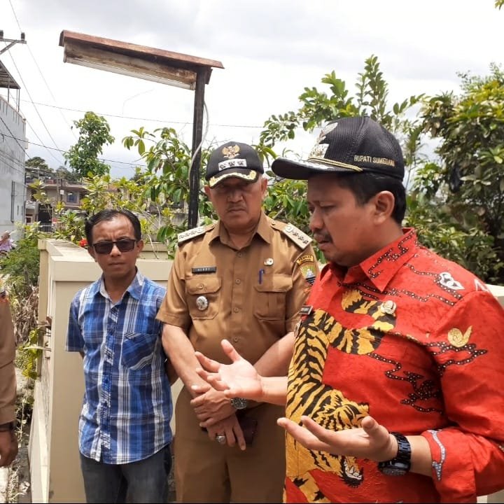 Jalan Sayang-Cipacing