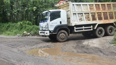Sempat Dikeluhkan Warga, Jalan Legok-Conggeang yang Rusak Segera Diperbaiki