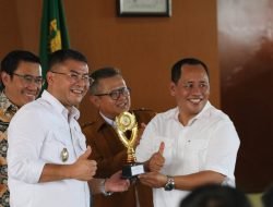 Wabup Kukuhkan 153 Pengelola Arsip Perangkat Daerah