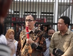 DPRD Terima Aksi Unras Forum Honorer Sumedang