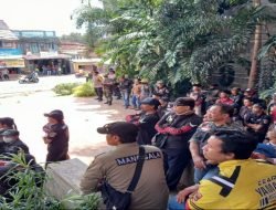 Polres Sumedang Lakukan Pengamanan Aksi Unjuk Rasa Sengketa Lahan Di Cimanggung