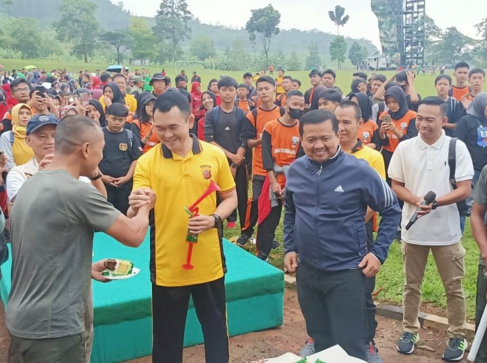 HUT Yonif Raider 301/PKS ke 75