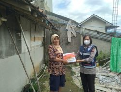 Polsek Sumedang Selatan Berikan Bantuan Sembako Pada Lansia