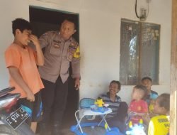 Gelar Silaturahmi, Bhabinkamtibmas Polse Cimanggung Ajak Warga Bersama-sama Jaga Kamtibmas