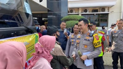 Kapolres Sumedang Lepas Mudik Gratis Dengan Tujuan Tegal – Semarang