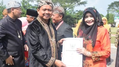 Peresmian Berbagai Proyek Pembangunan Tandai Upacara Peringatan HJS Ke-445