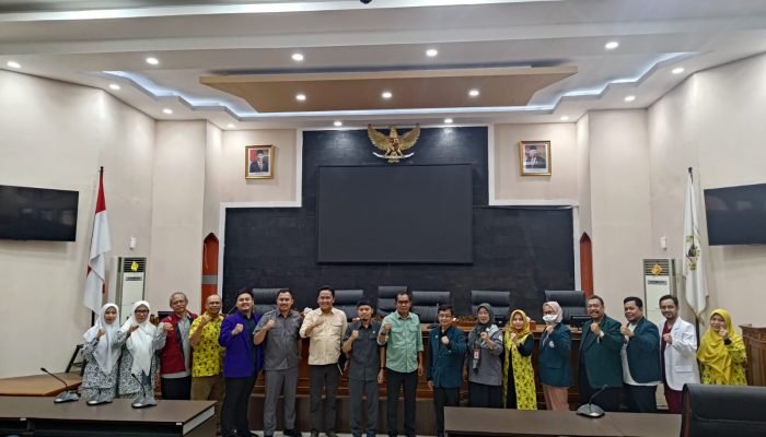 DPRD Sumedang Terima Audensi Tenaga kesehatan Sumedang Yang menolak RUU omnibuslaw Kesehatan