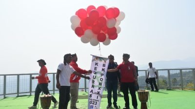 Kejurnas Paralayang dan Babak Kualifikasi PON XXI Resmi Dibuka Bupati Sumedang