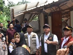 Menko PMK: Masih Banyak Bangunan Tidak Berkontruksi Besi di Wilayah Terdampak Gempa