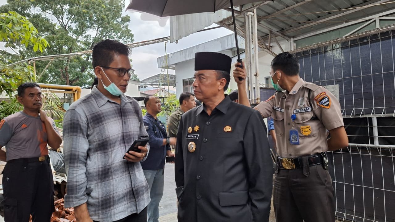 Bendung Disposal Telan Korban, Pj Bupati Sumedang Sampaikan Duka Mendalam