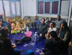 Pj Bupati Sumedang Temui Langsung Warga Terdampak Longsor Bendung Cihamerang