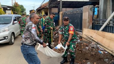 Danramil Pimpin Karya Bakti di Darmaraja