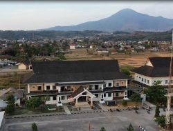 Potret Menawan Sumedang: Sebuah Perjalanan ke Kota yang Bersemi di Kaki Gunung