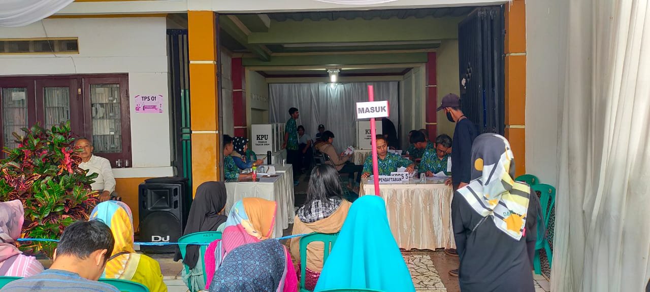 Suasana Lokasi TPS di Sumedang Kota
