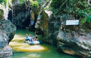 Wisata Arum Jeram Citepok Sumedang