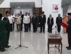 Pesan Pj. Bupati Sumedang untuk Direktur RSD yang Baru Dilantik