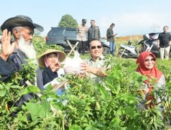 Yudia, Pj Bupati Sumedang, Turun Langsung Pantau Program Starbak di Rancakalong