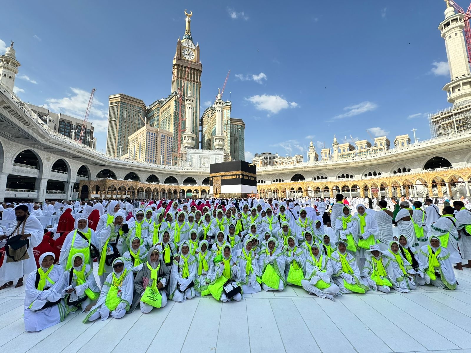 Jemaah Haji KBIHU Annur Sumedang