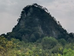 Mitos Gunung Congkang di Sumedang Asal Dari Gendongan Semar Tokoh Pewayangan