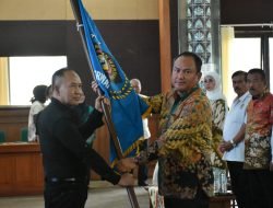 Pj Bupati Sumedang Tekankan Profesionalisme Wartawan di Pelantikan Pengurus PWI