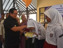 Peduli dan Lima Ribu: Dua Senjata Darmaraja Menumpas Kemiskinan Ekstrem